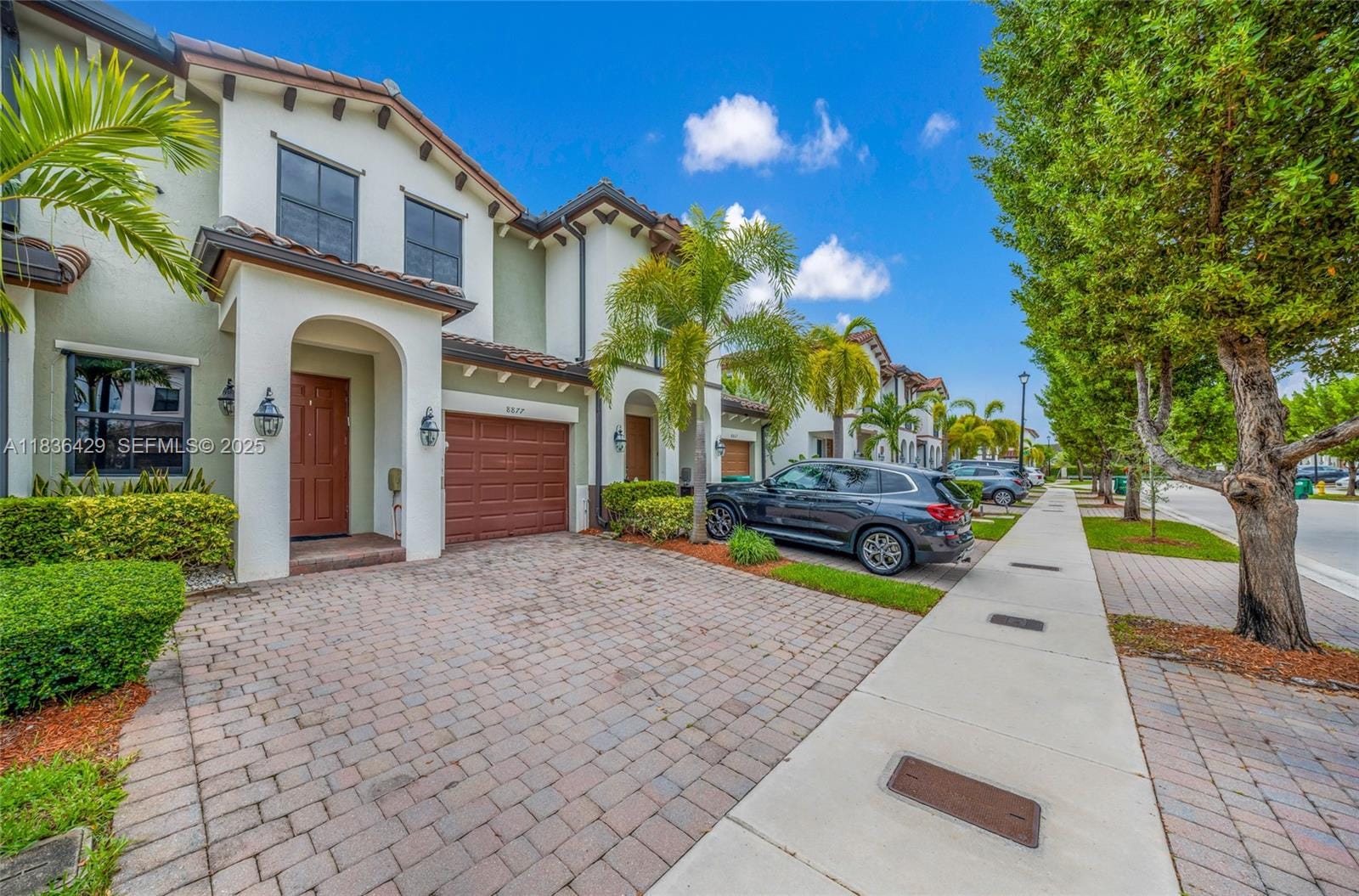 8877 NW 103rd Avenue, Doral, FL 33178 photo 1