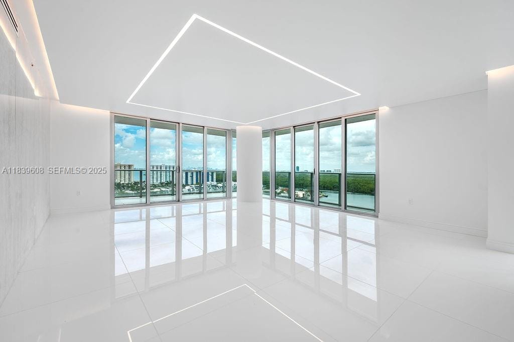 300 Sunny Isles Boulevard 4-1808, Sunny Isles Beach, FL 33160 photo 17