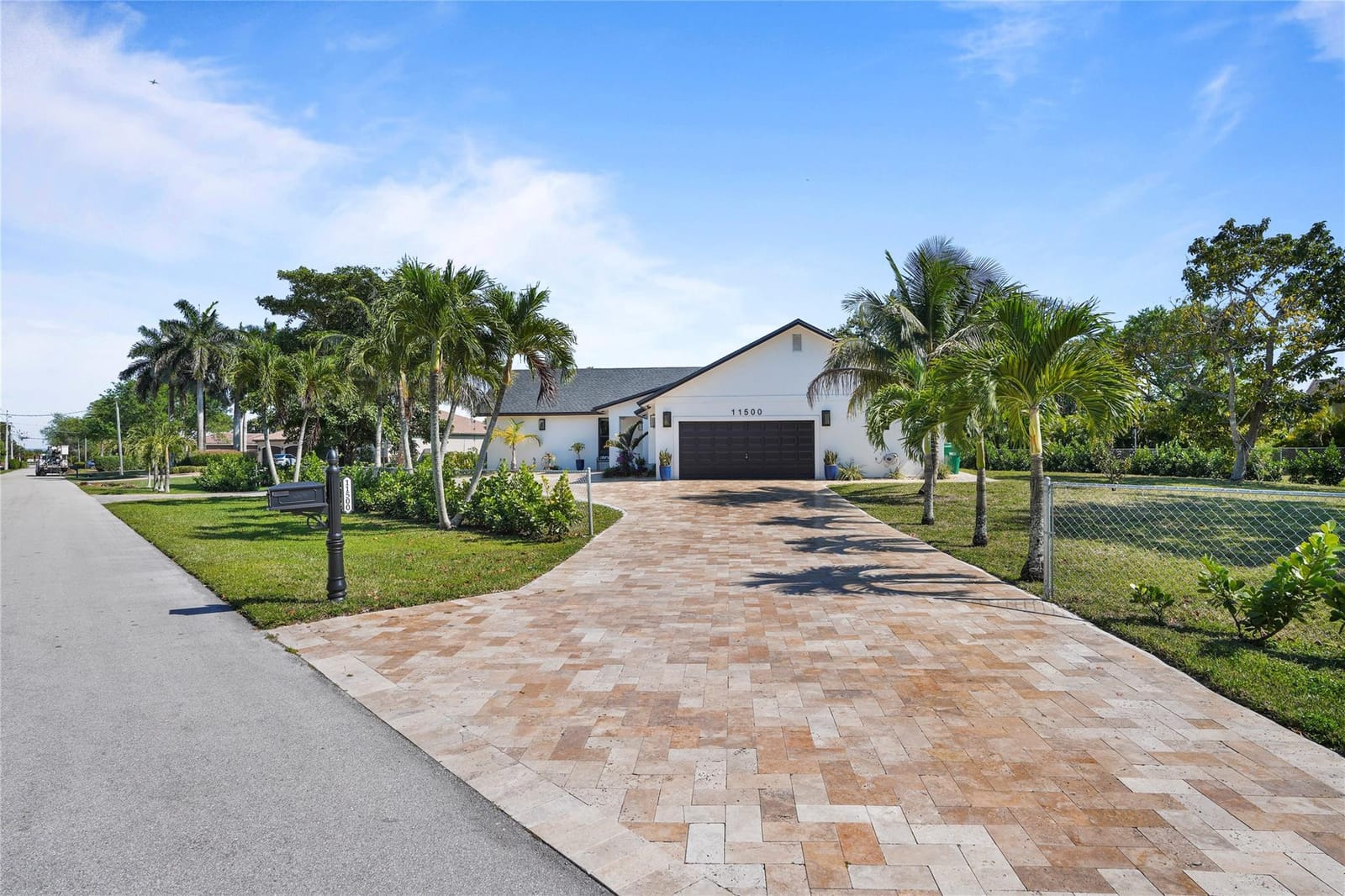 11500 NW 21st Court — photo 5