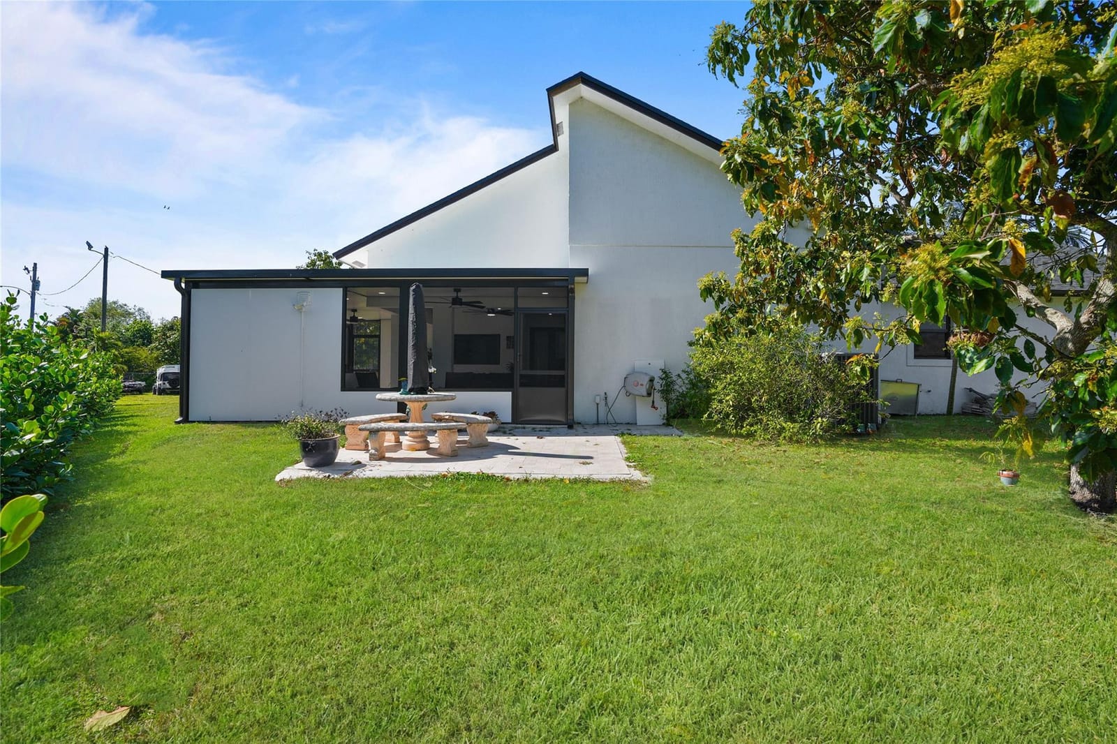11500 NW 21st Court — photo 9