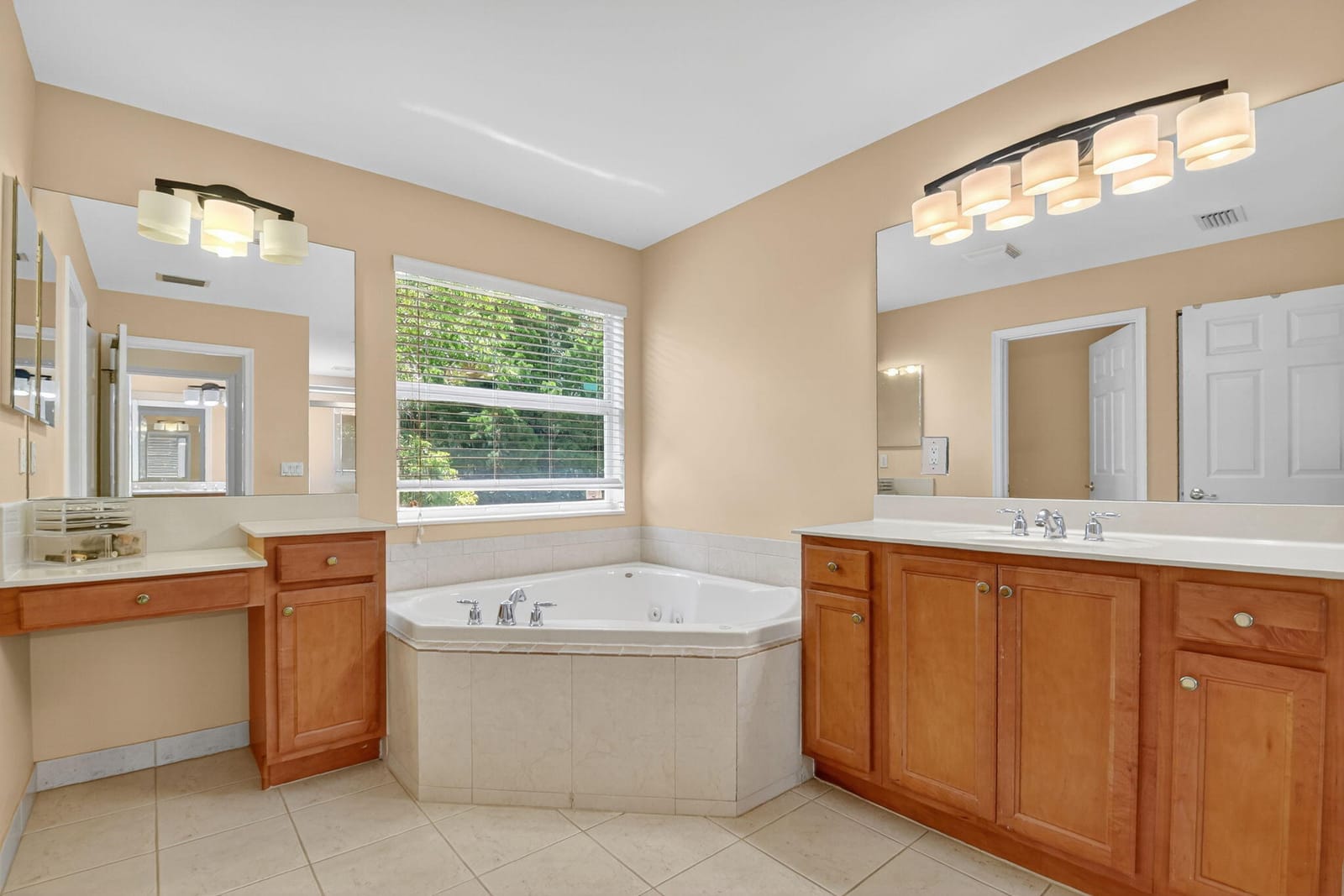 10608 Walnut Valley Drive, Boynton Beach, FL 33473 photo 17