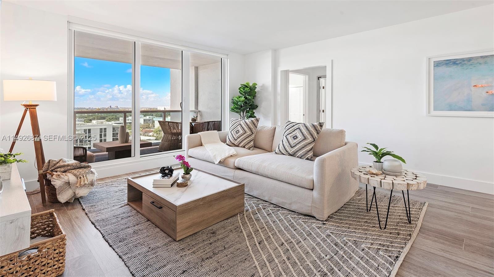 2301 Collins Avenue 1126 — photo 12