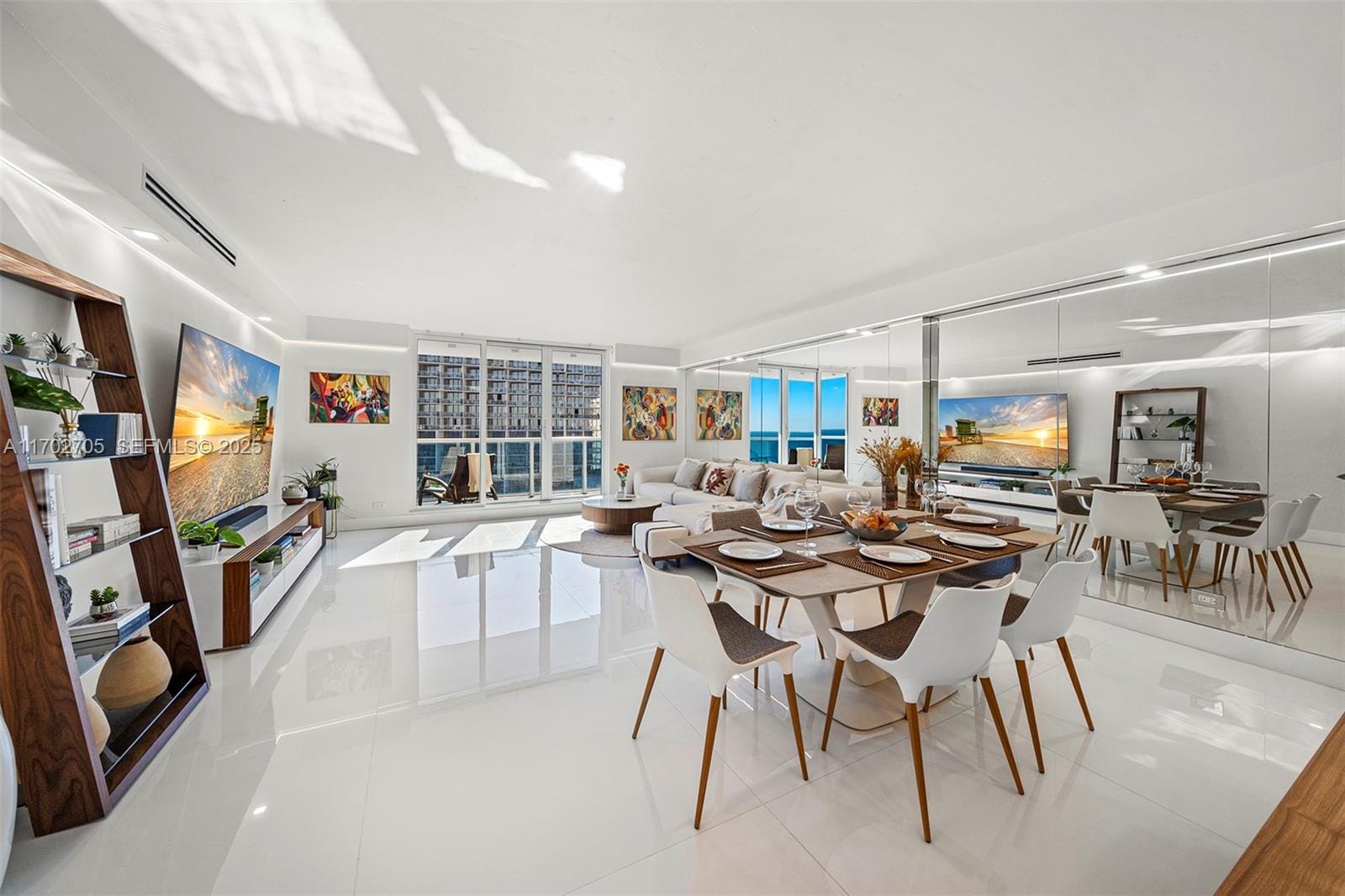 2301 Collins Avenue 1209 — photo 4
