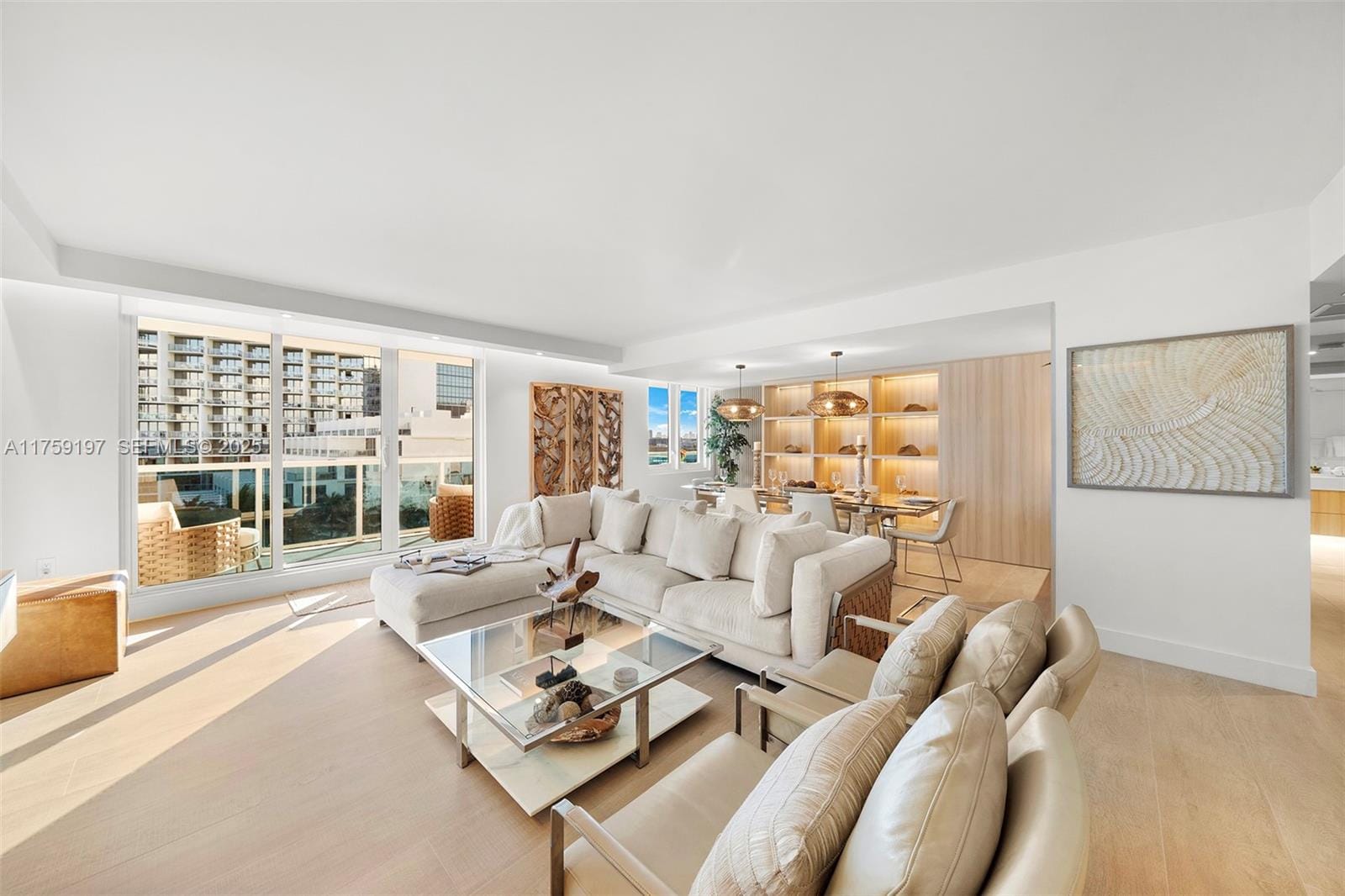 2301 Collins Avenue 6072B — photo 8