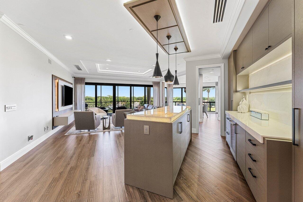 7383 Orangewood Lane 304, Boca Raton, FL 33433 photo 12