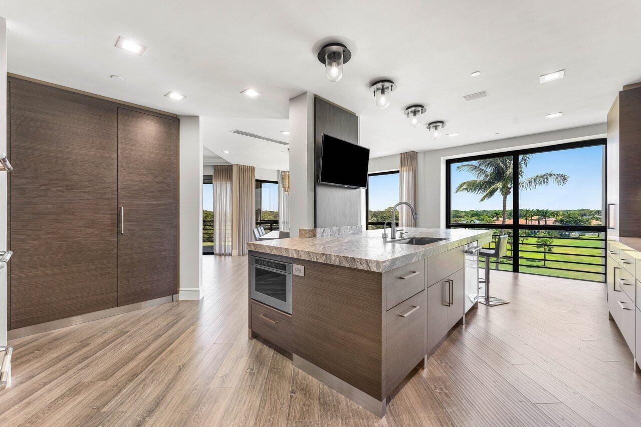 7383 Orangewood Lane 304, Boca Raton, FL 33433 photo 16