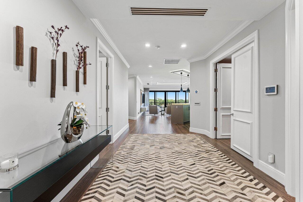 7383 Orangewood Lane 304, Boca Raton, FL 33433 photo 3