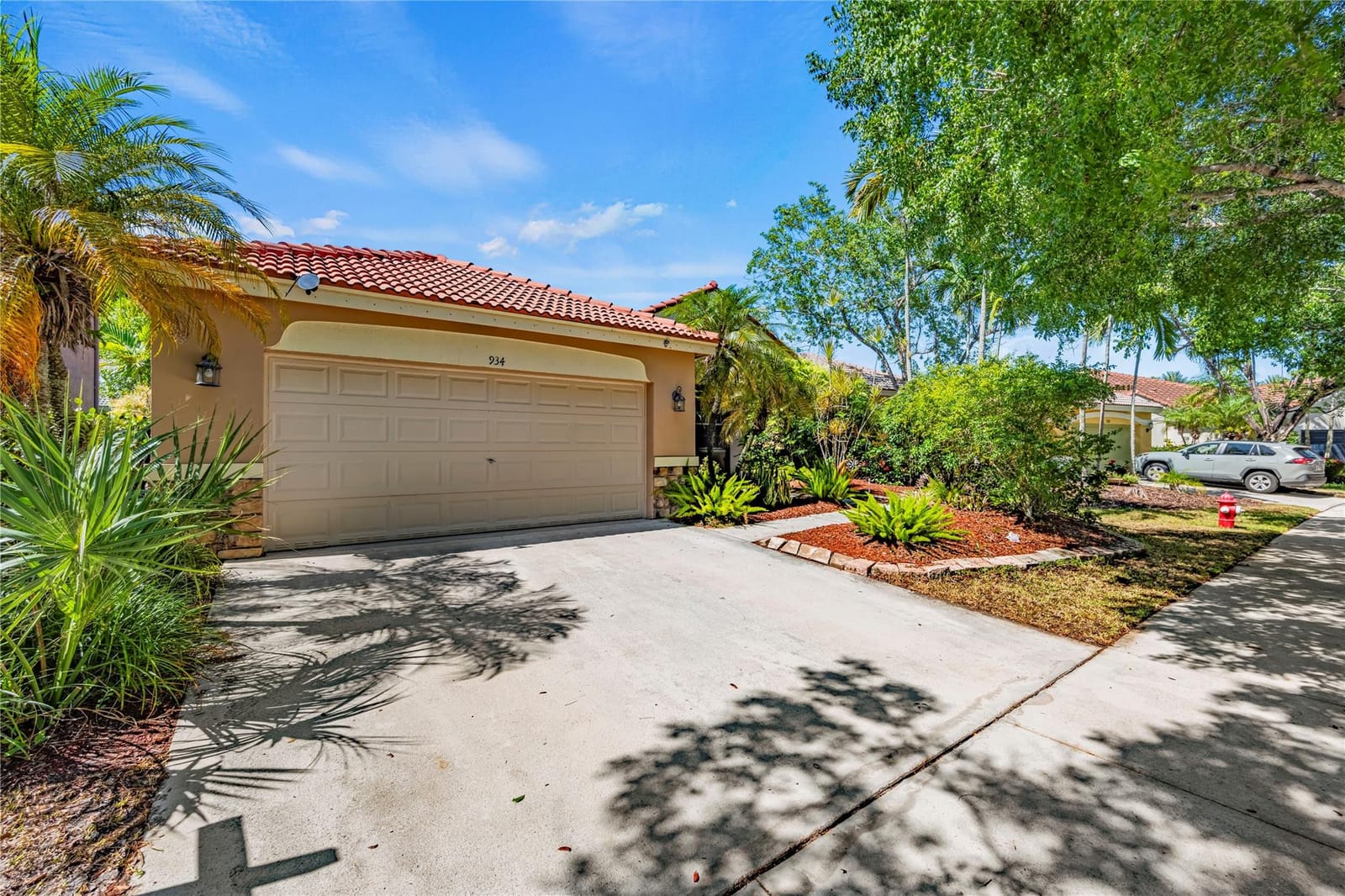 934 S Sunflower Circle, Weston, FL 33327 photo 15