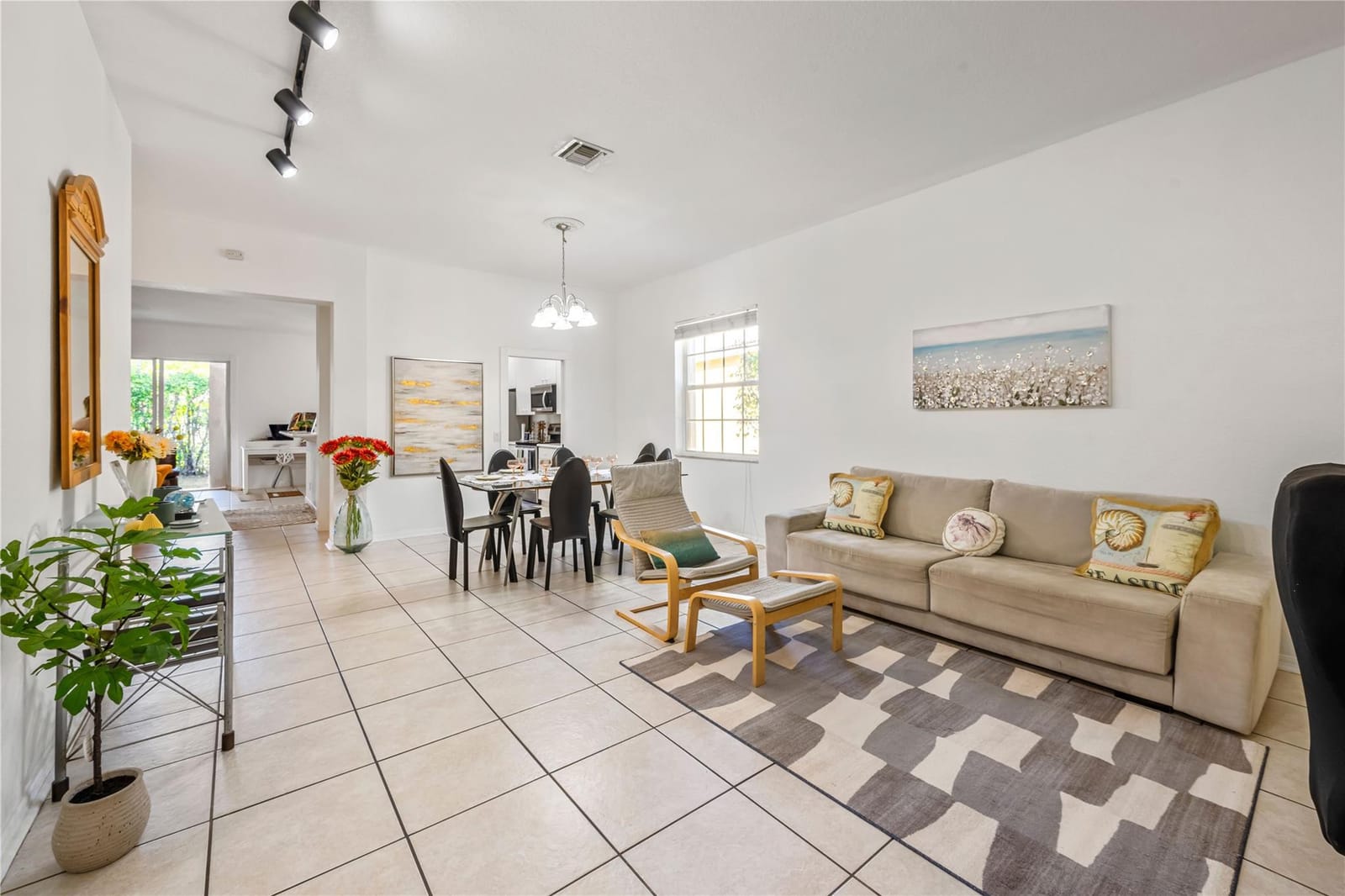 934 S Sunflower Circle, Weston, FL 33327 photo 19