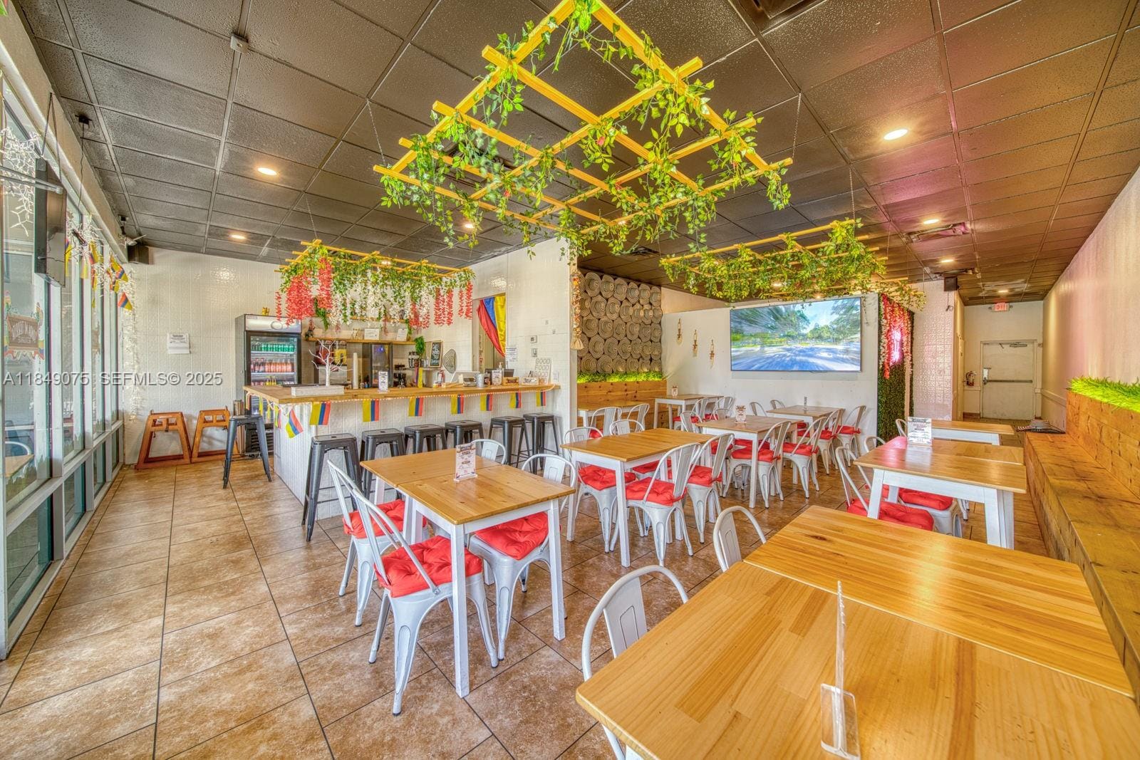 Restaurant For Sale On Commercial Sunrise Boulevard, Sunrise, FL 33351