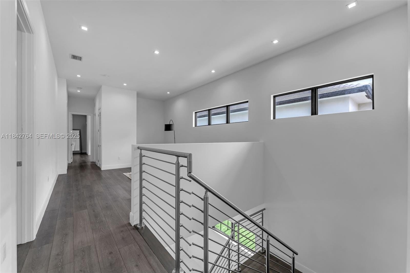 8109 NW 48th Terrace — photo 11