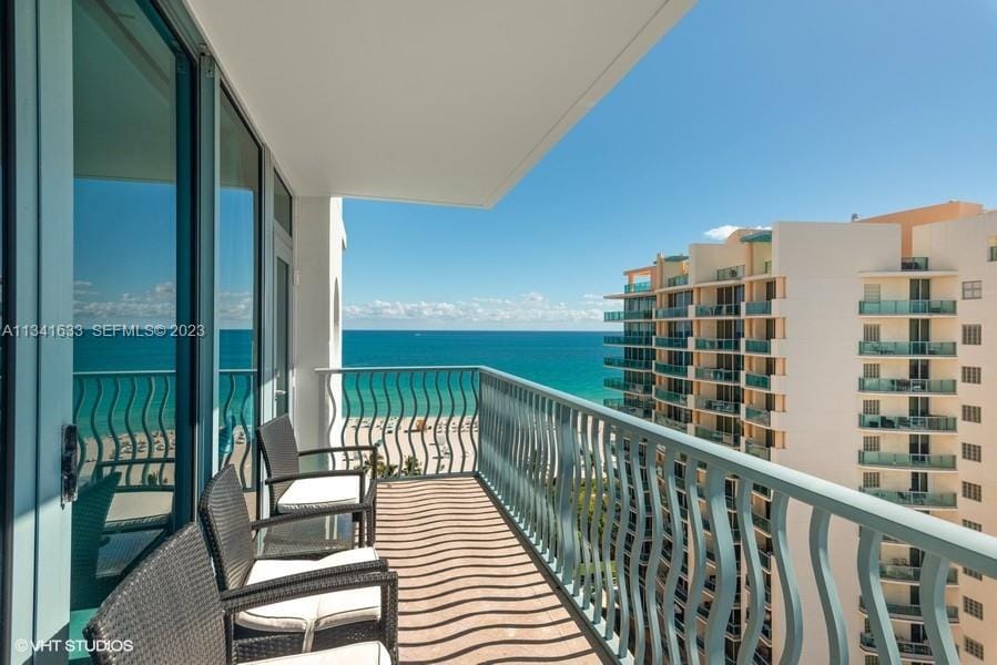 1500 Ocean Drive UPH-8, Miami Beach, FL 33139 photo 3
