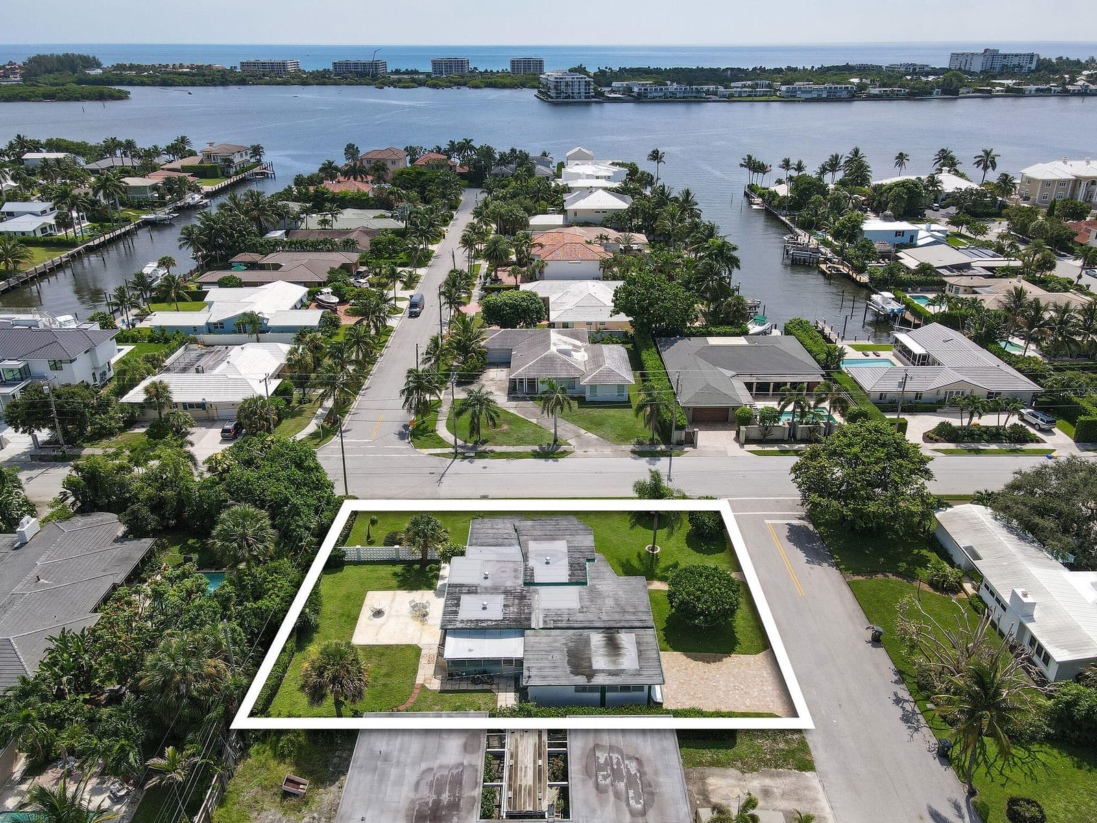 2301 N Lakeside Drive, Lake Worth Beach, FL 33460