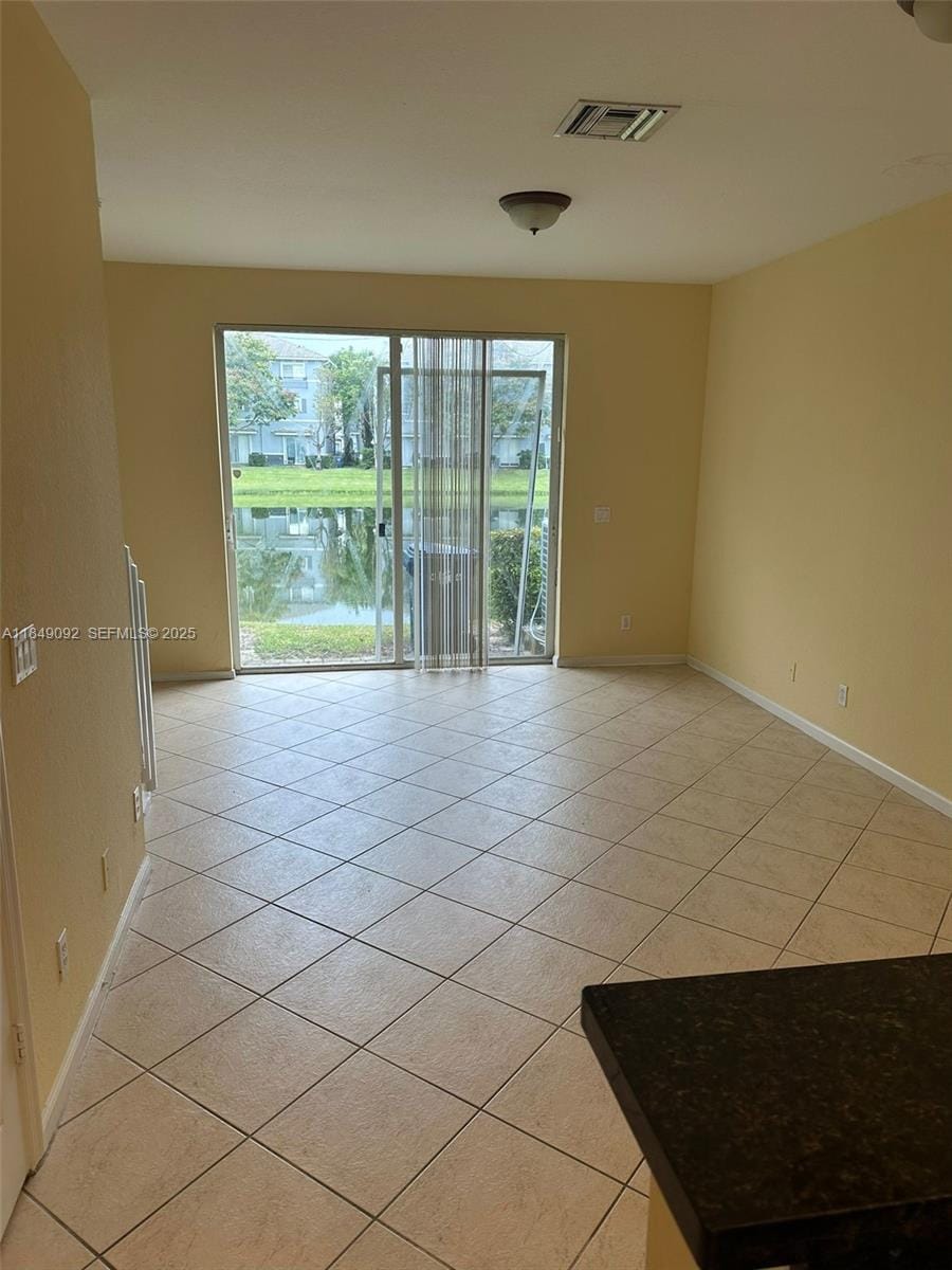 3593 NW 13th Street 3593 — photo 5