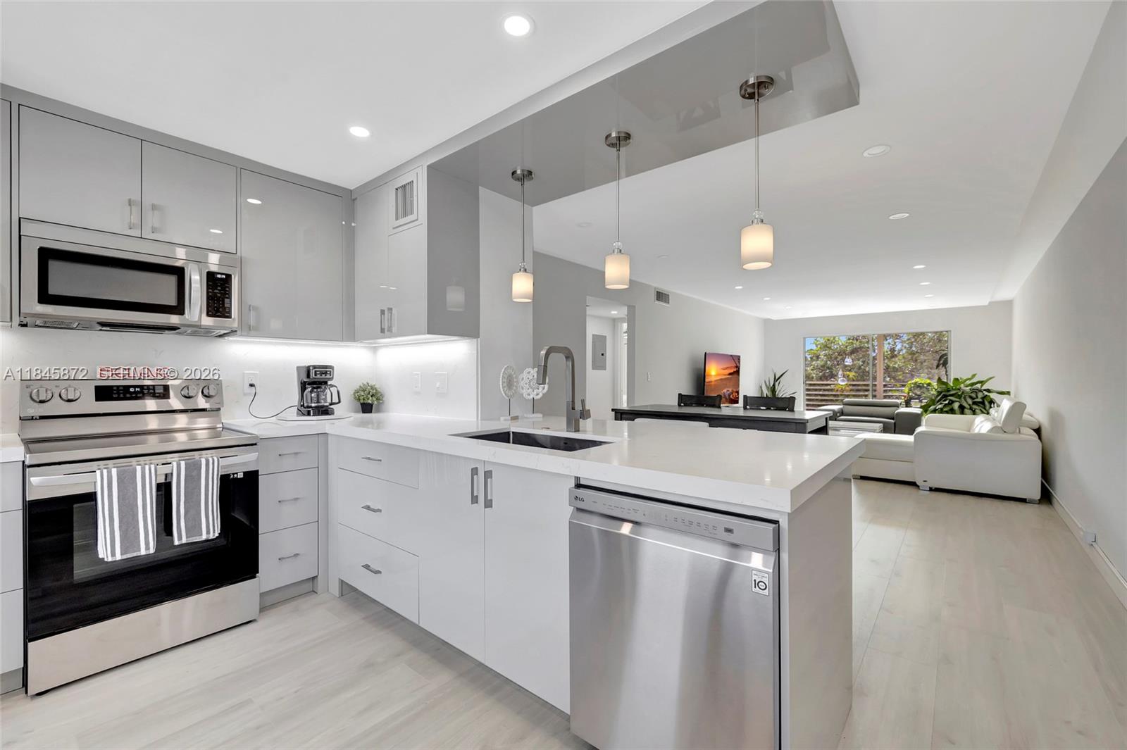 2101 Lucaya Bend E3, Coconut Creek, FL 33066, Coconut Creek