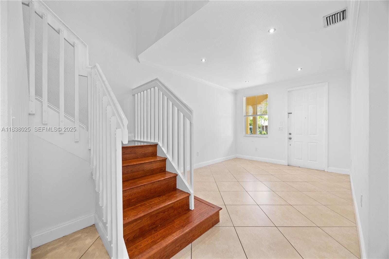 15057 SW 9th Terrace, Miami, FL 33194