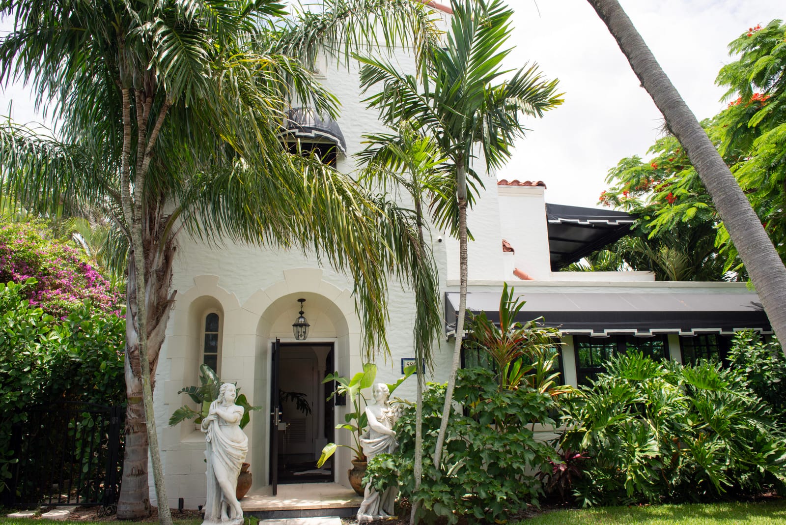 5801 S Olive Avenue, West Palm Beach, FL 33405 photo 2