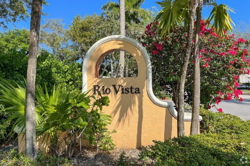 1109 SE 9th Street, Fort Lauderdale, FL 33316