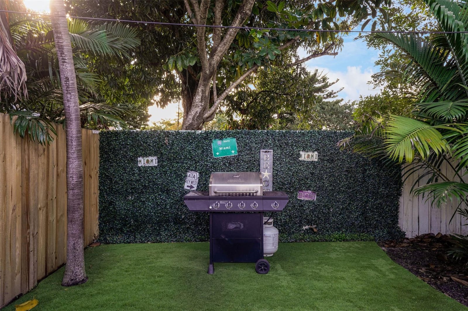 1955 Thomas Street, Hollywood, FL 33020 photo 8