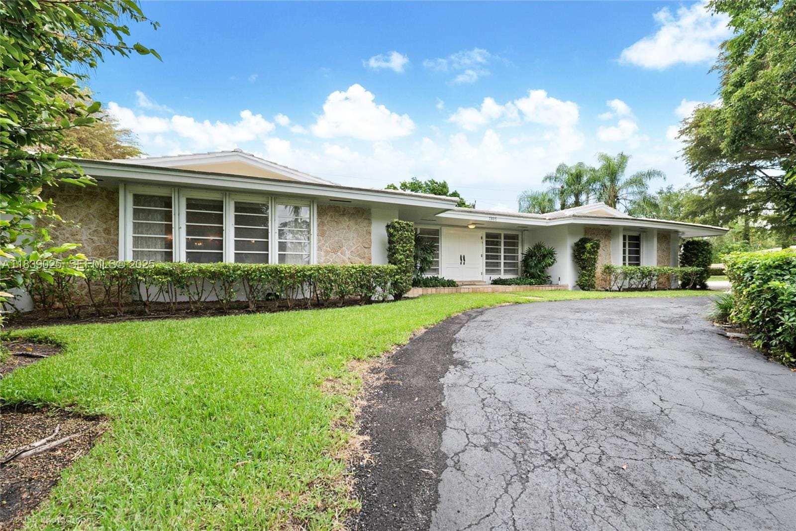 7805 SW 141st Street, Palmetto Bay, FL 33158