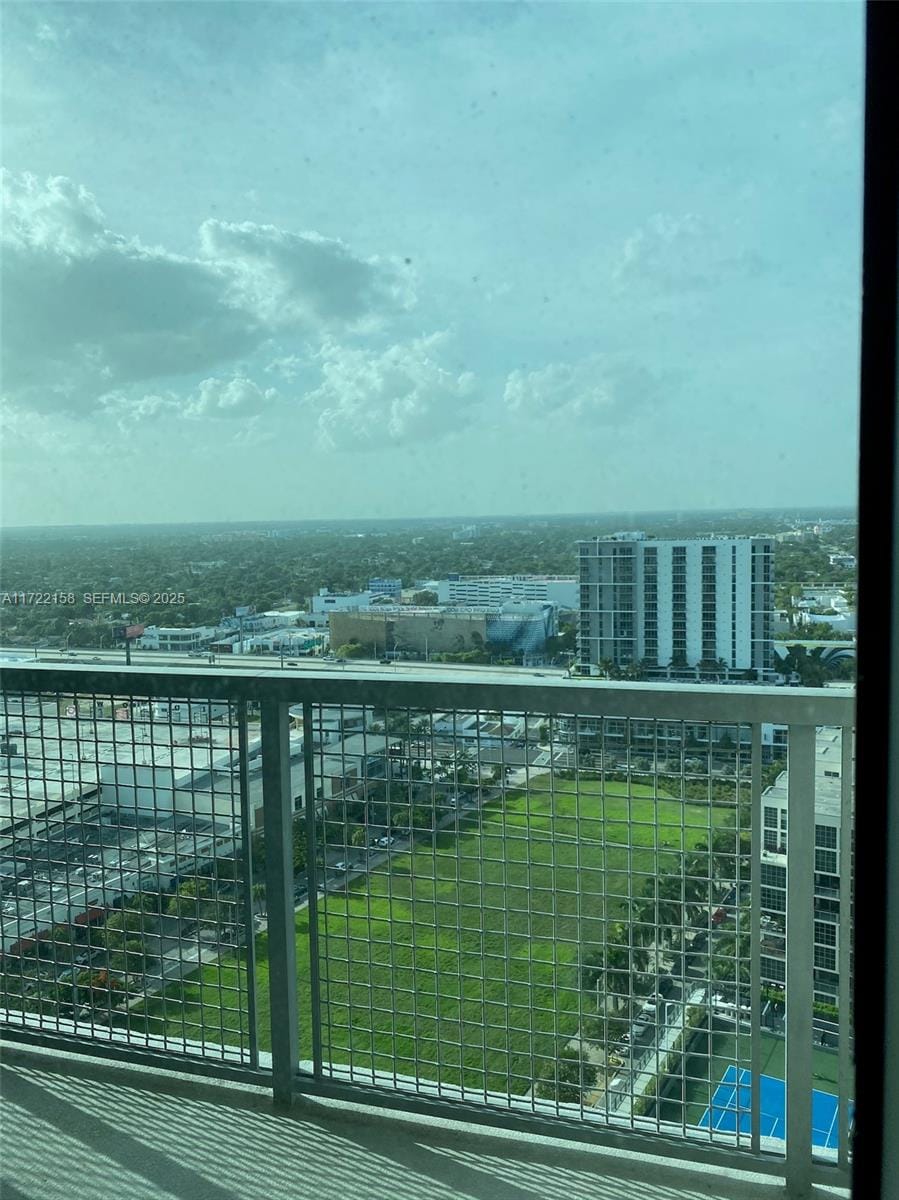 3301 NE 1st Avenue H2411, Miami, FL 33137
