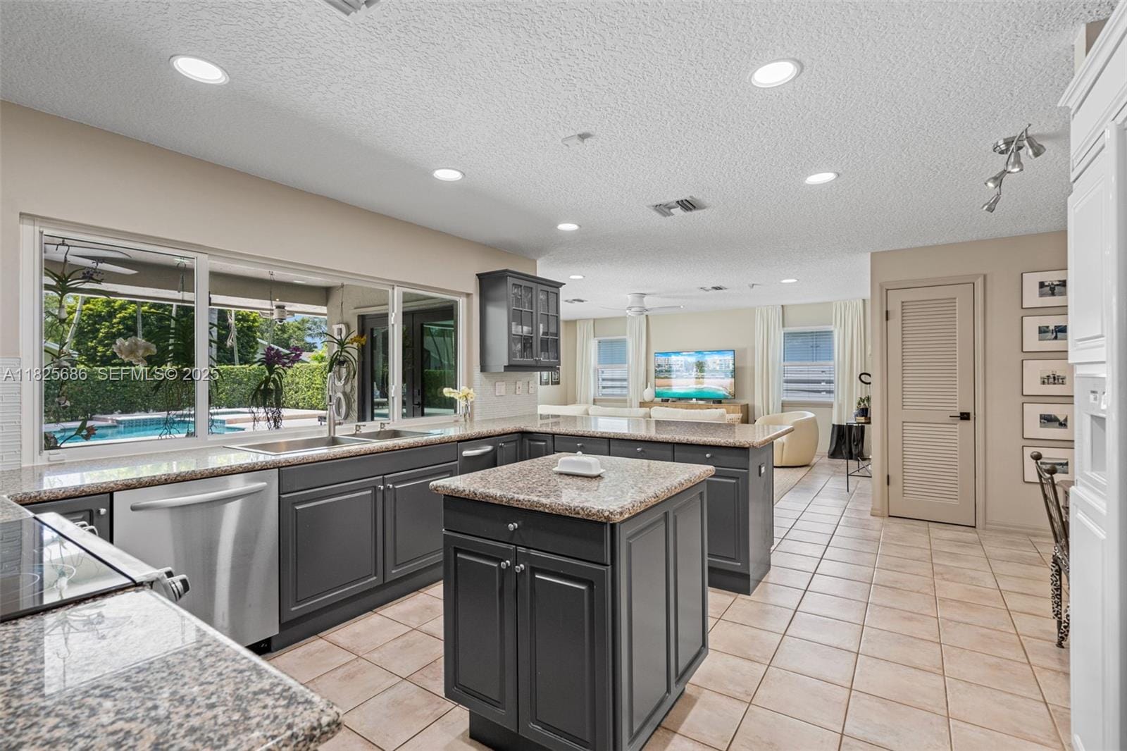 15360 SW 144th Terrace, Miami, FL 33196 photo 24
