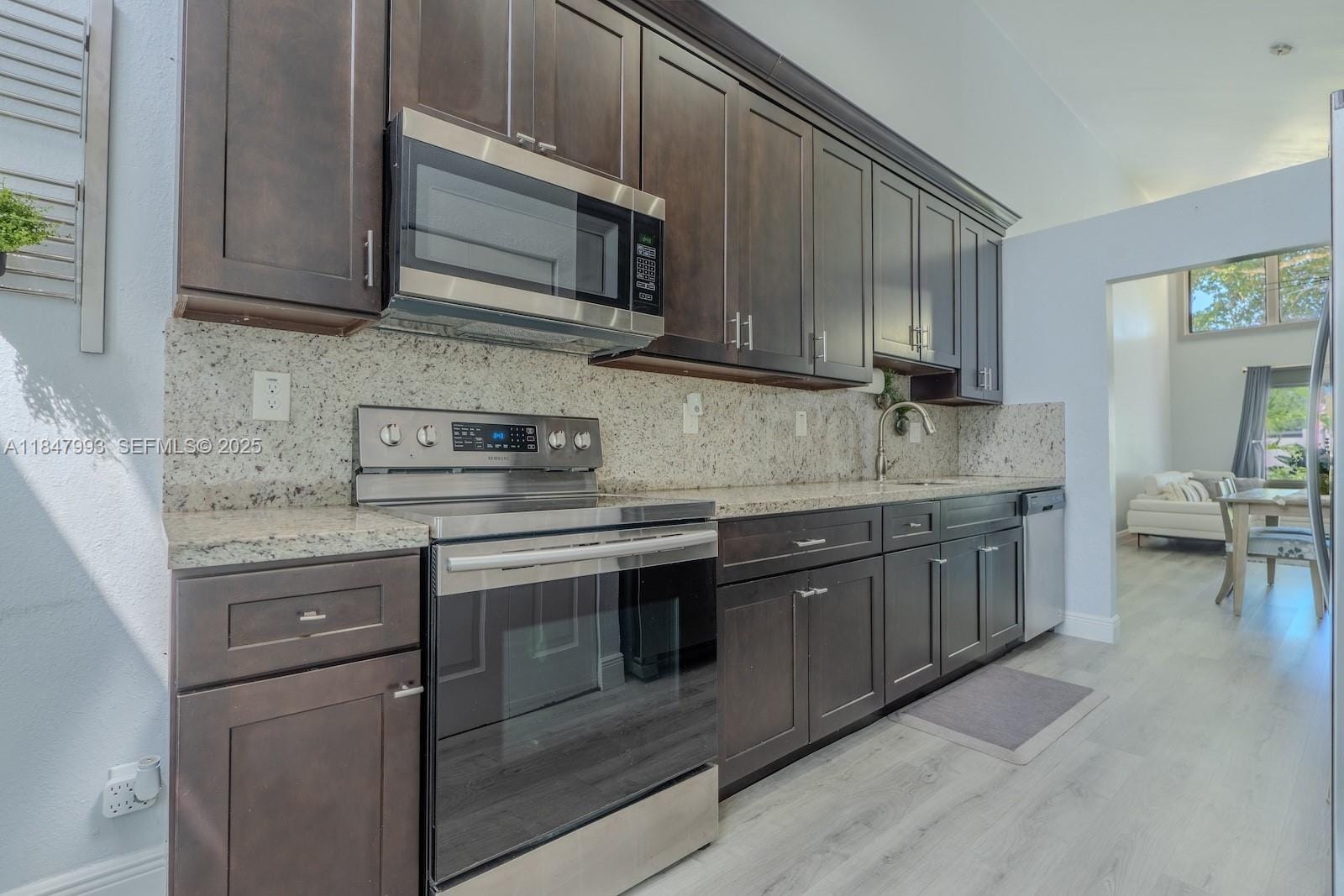 3128 NW 84th Way, Sunrise, FL 33351 photo 9