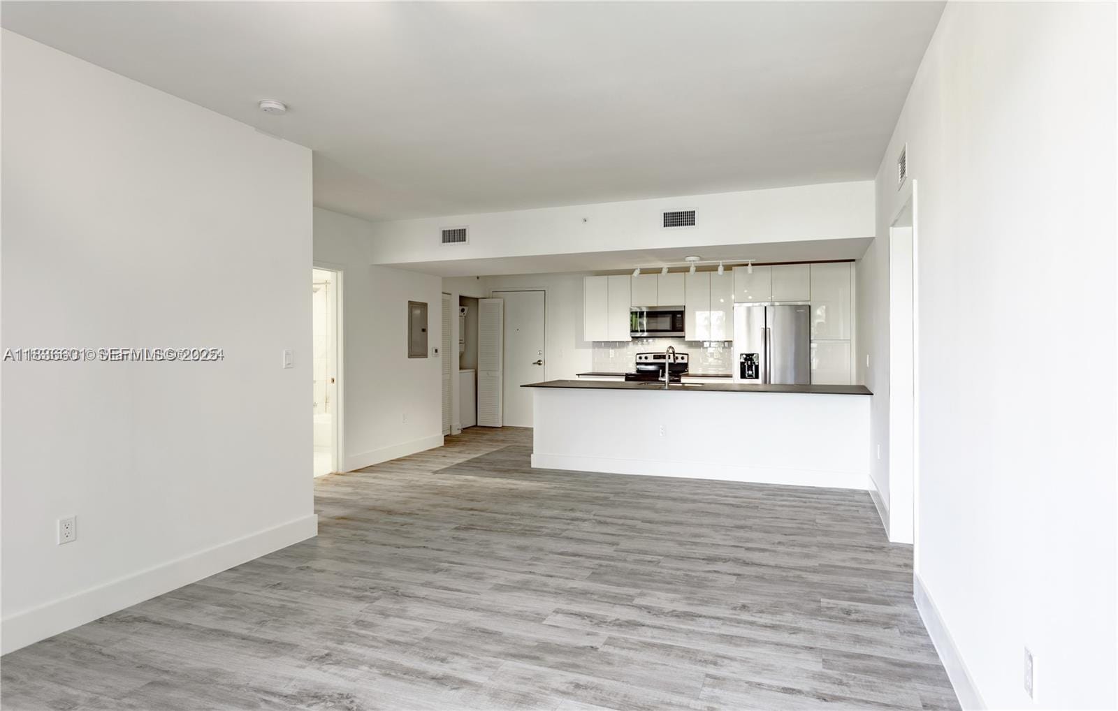 4400 Sunrise Boulevard L2-A — photo 3