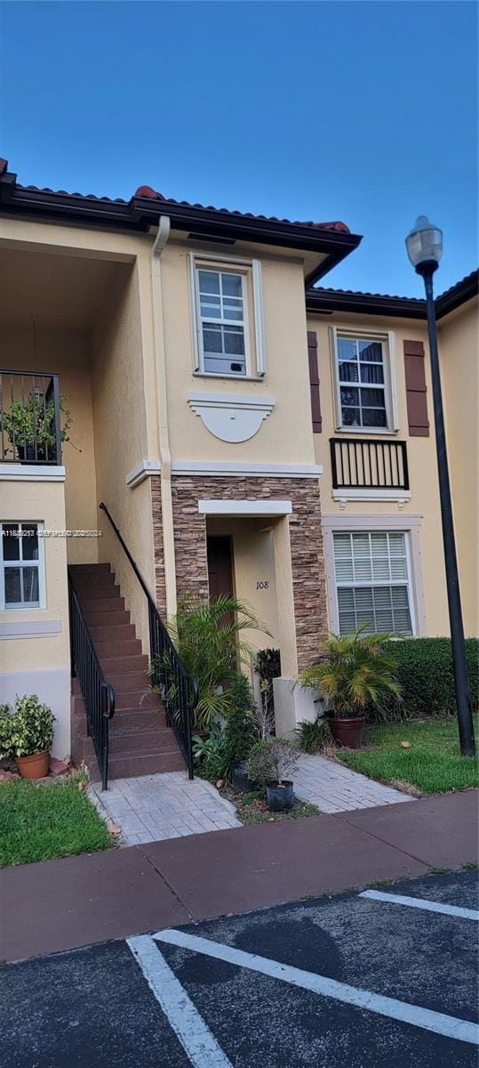 1655 NE 33rd Road 108-4 — photo 4
