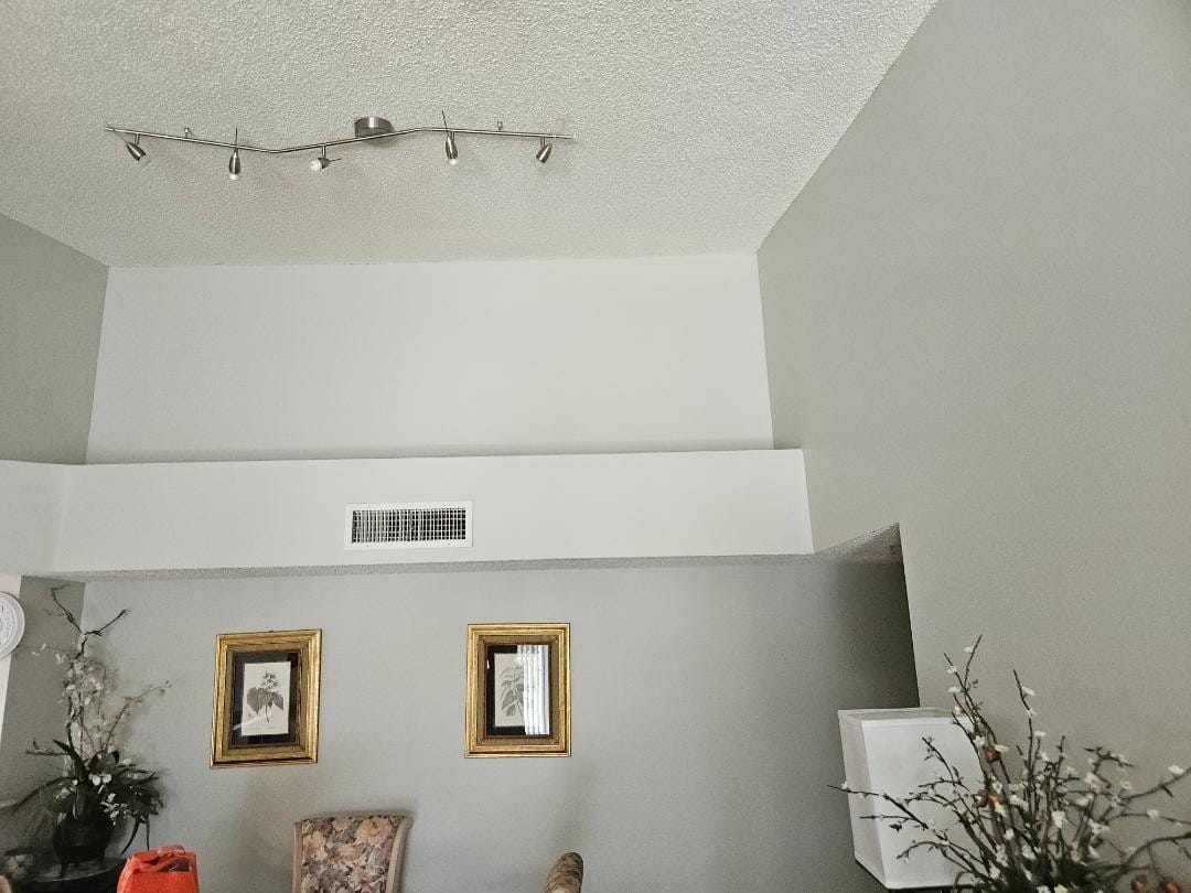 5011 Wiles Road 304 — photo 9