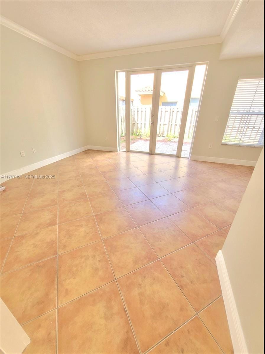 8551 NW 141st Terrace 301, Miami Lakes, FL 33016 photo 2
