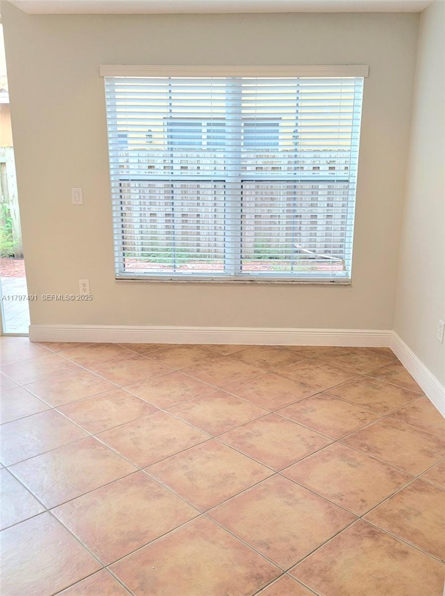 8551 NW 141st Terrace 301, Miami Lakes, FL 33016 photo 5