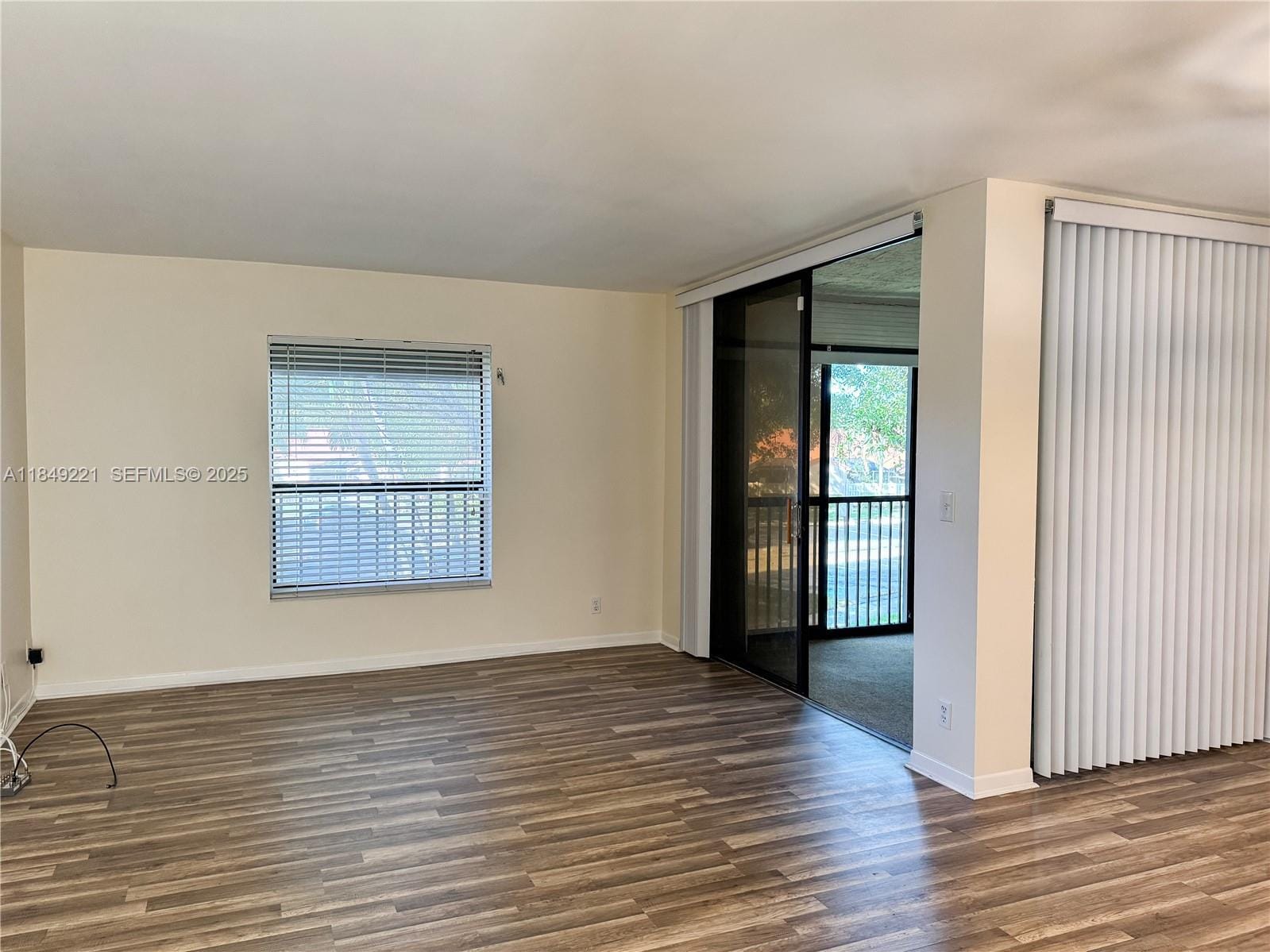 2739 S Carambola S Circle 1914 — photo 8