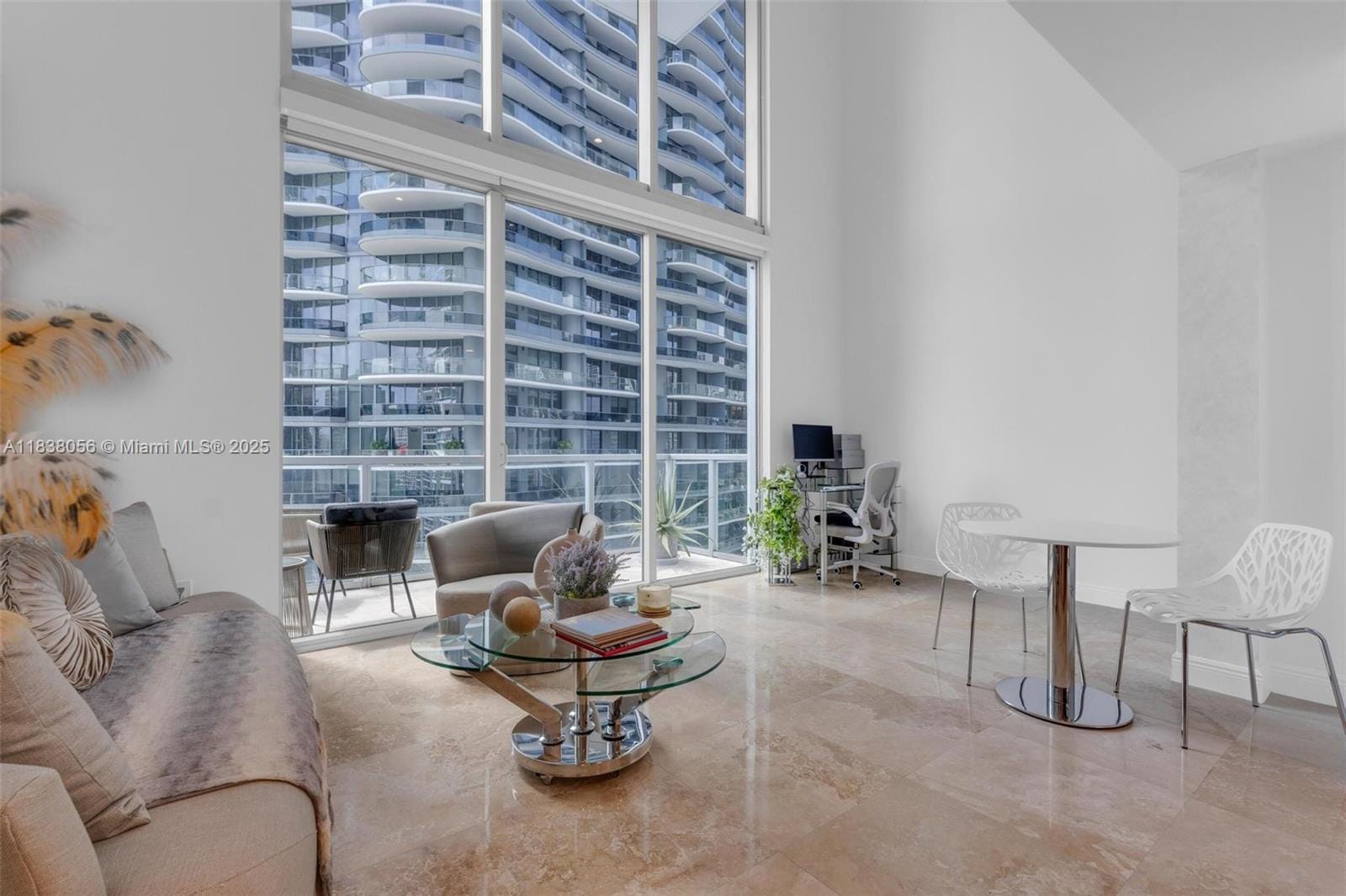 1050 Brickell Avenue 2416, Miami, FL 33131 photo 2