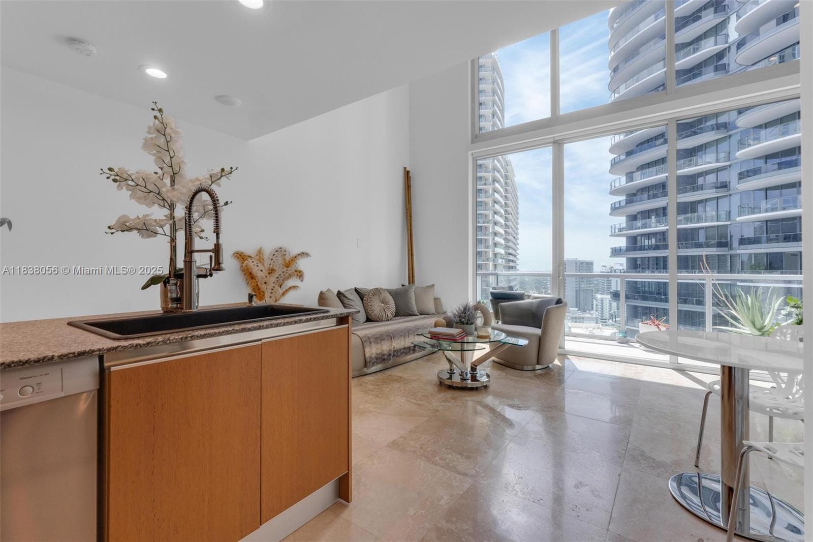 1050 Brickell Avenue 2416, Miami, FL 33131 photo 13