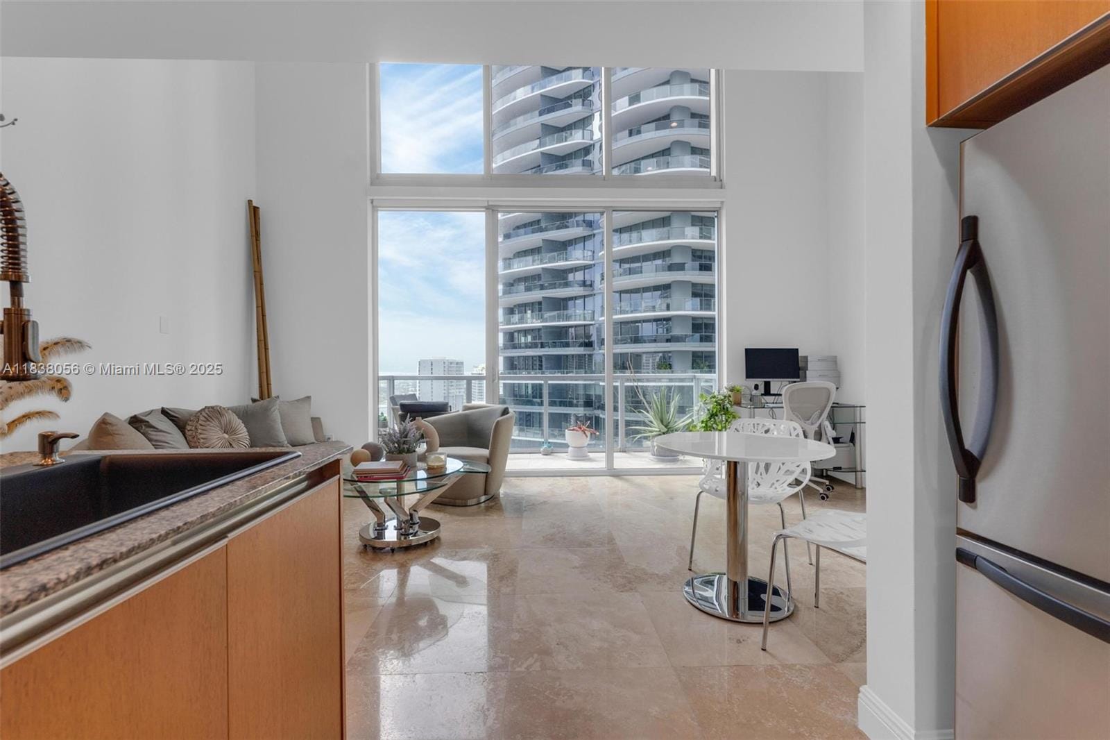 1050 Brickell Avenue 2416, Miami, FL 33131 photo 14