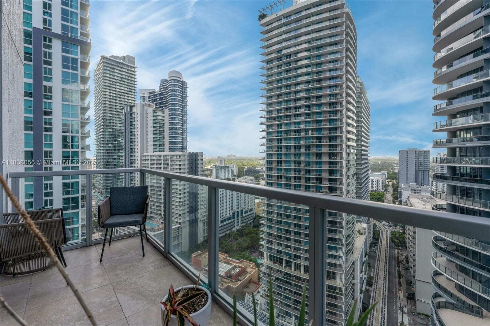 1050 Brickell Avenue 2416, Miami, FL 33131 photo 28