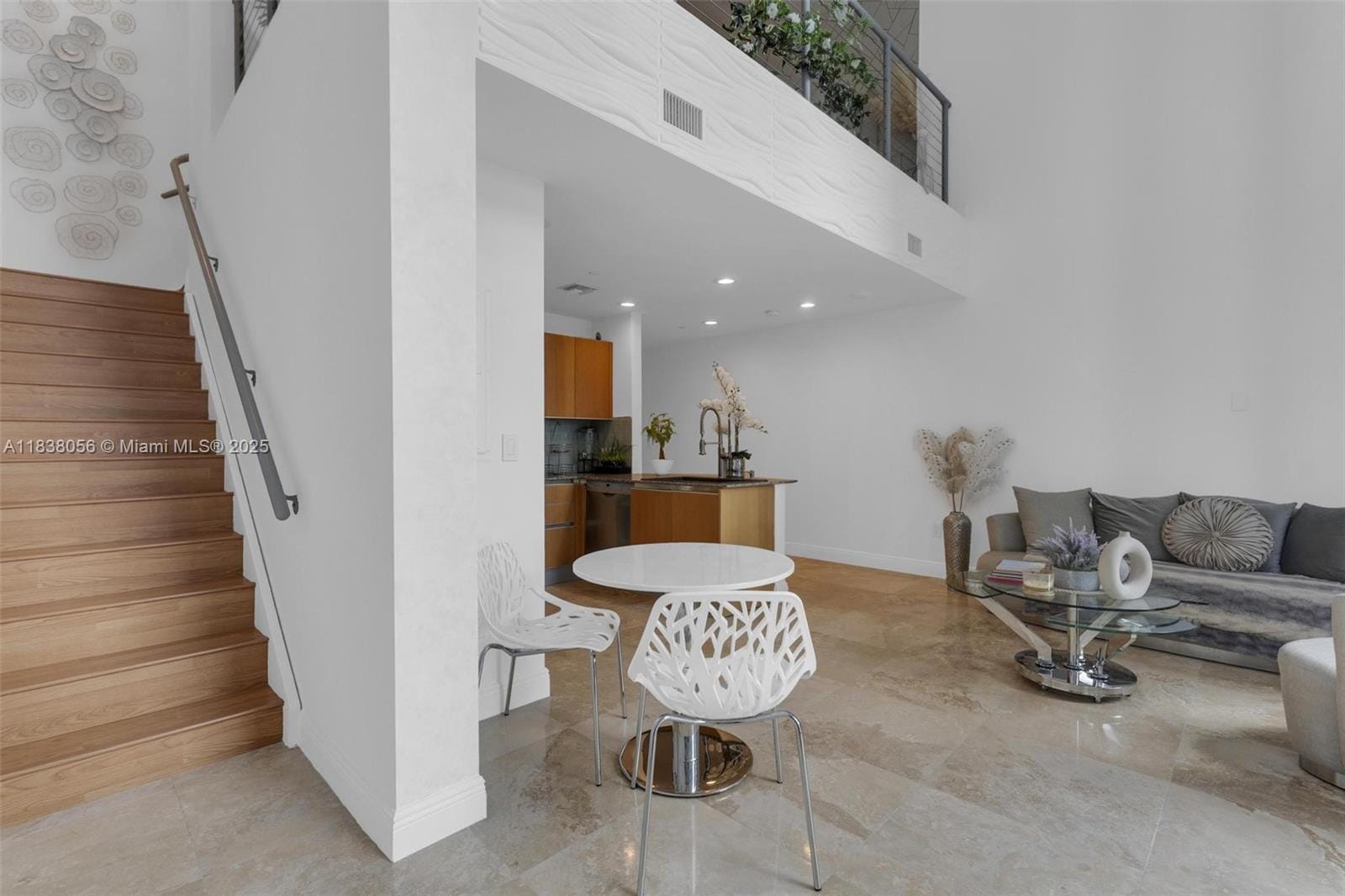 1050 Brickell Avenue 2416, Miami, FL 33131 photo 4