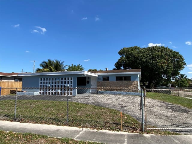 2841 SW 6th Street, Fort Lauderdale, FL 33312