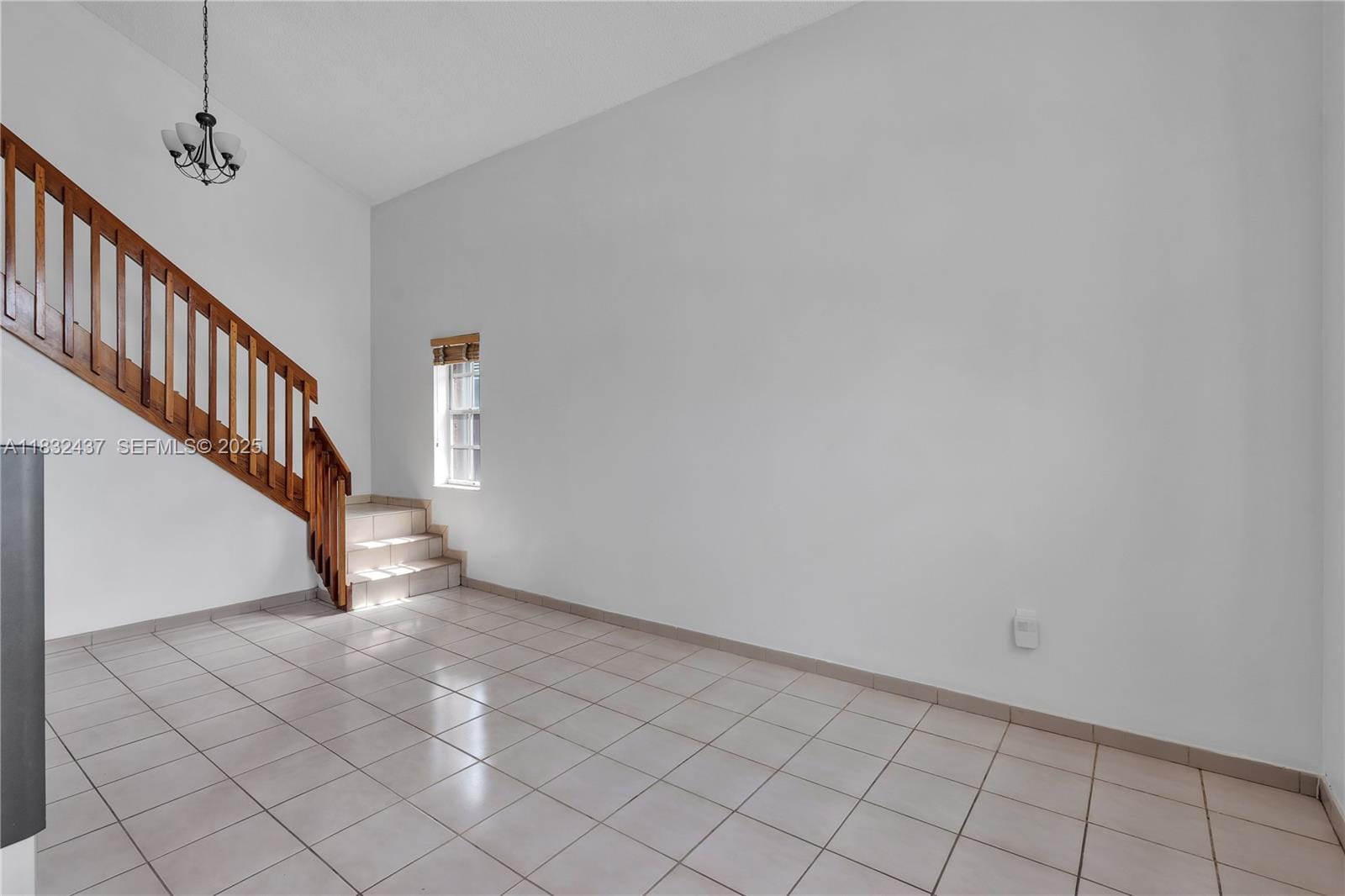 7811 SW 9th Terrace, Miami, FL 33144 photo 4