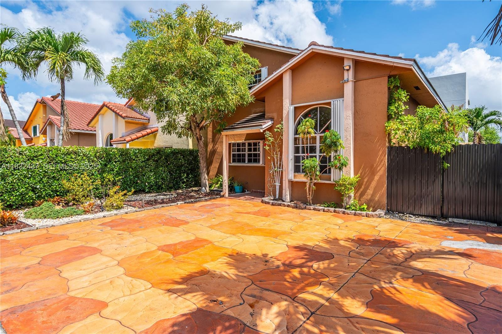 7811 SW 9th Terrace, Miami, FL 33144 photo 5