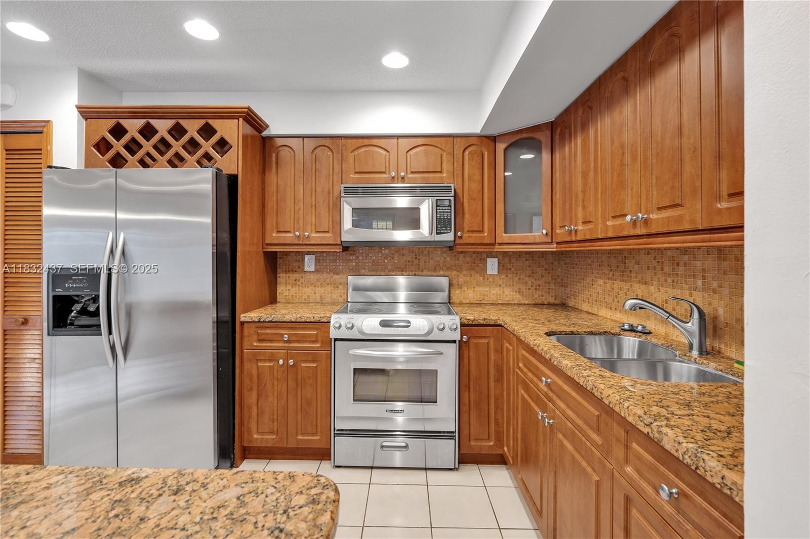 7811 SW 9th Terrace, Miami, FL 33144 photo 10