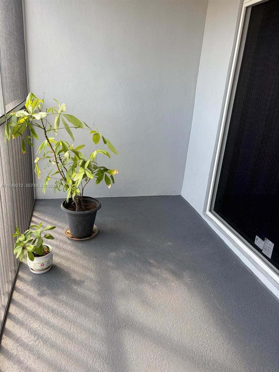 215 SE 3rd Avenue 403A, Hallandale Beach, FL 33009 photo 17