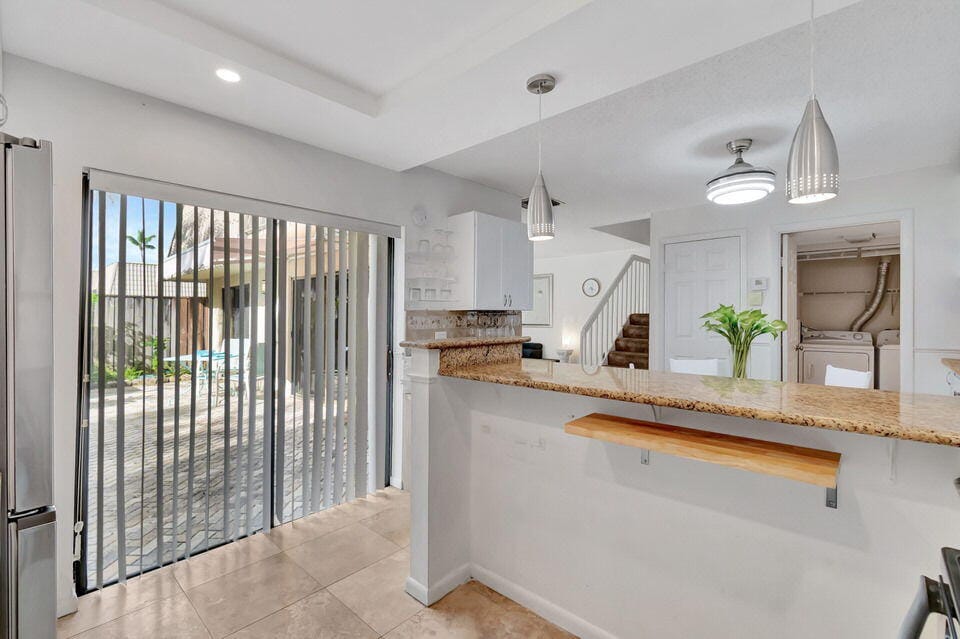 1700 Embassy Drive 805, West Palm Beach, FL 33401 photo 17