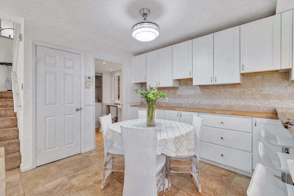 1700 Embassy Drive 805, West Palm Beach, FL 33401 photo 18