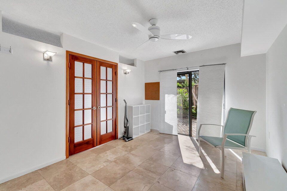 1700 Embassy Drive 805, West Palm Beach, FL 33401 photo 23