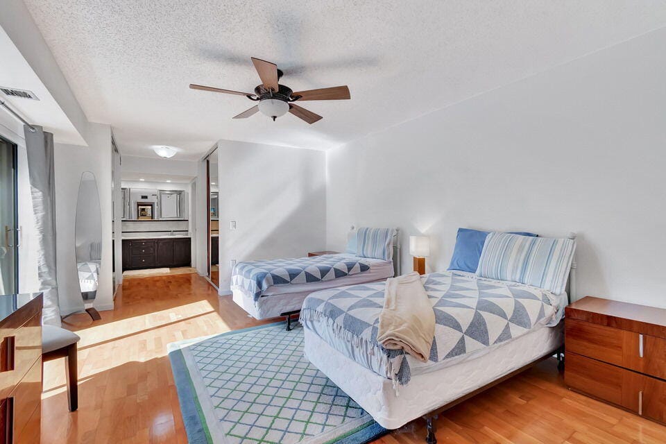 1700 Embassy Drive 805, West Palm Beach, FL 33401 photo 25