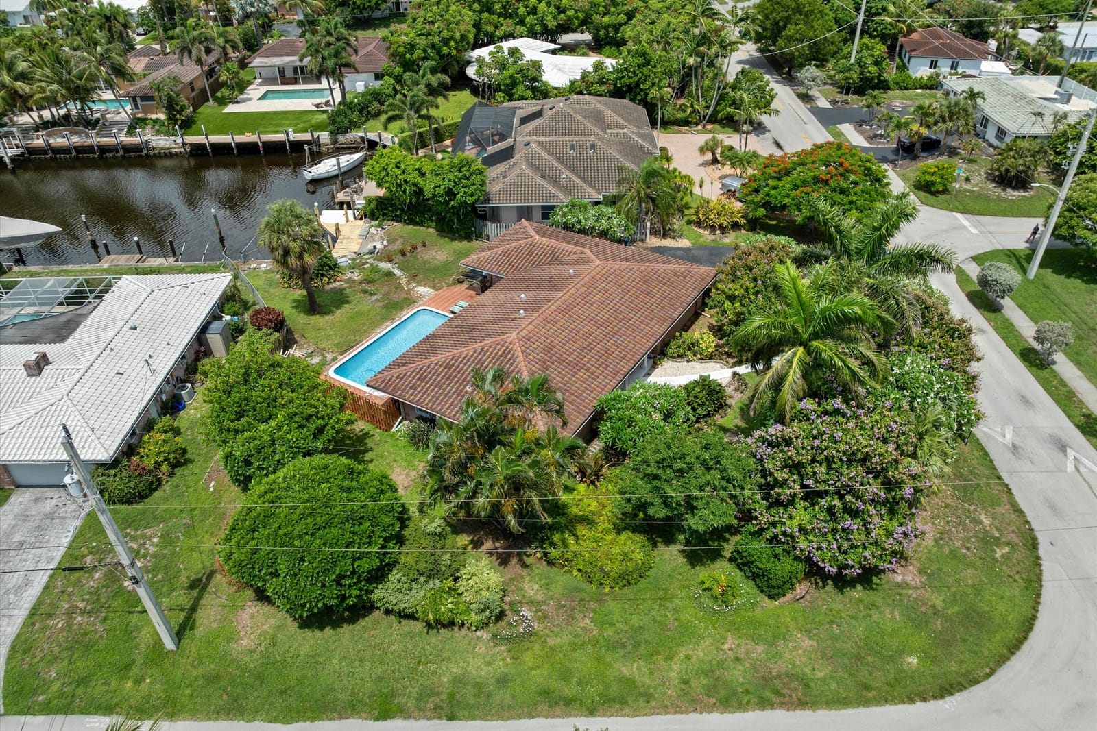 1250 SE 10th Street, Deerfield Beach, FL 33441 photo 27