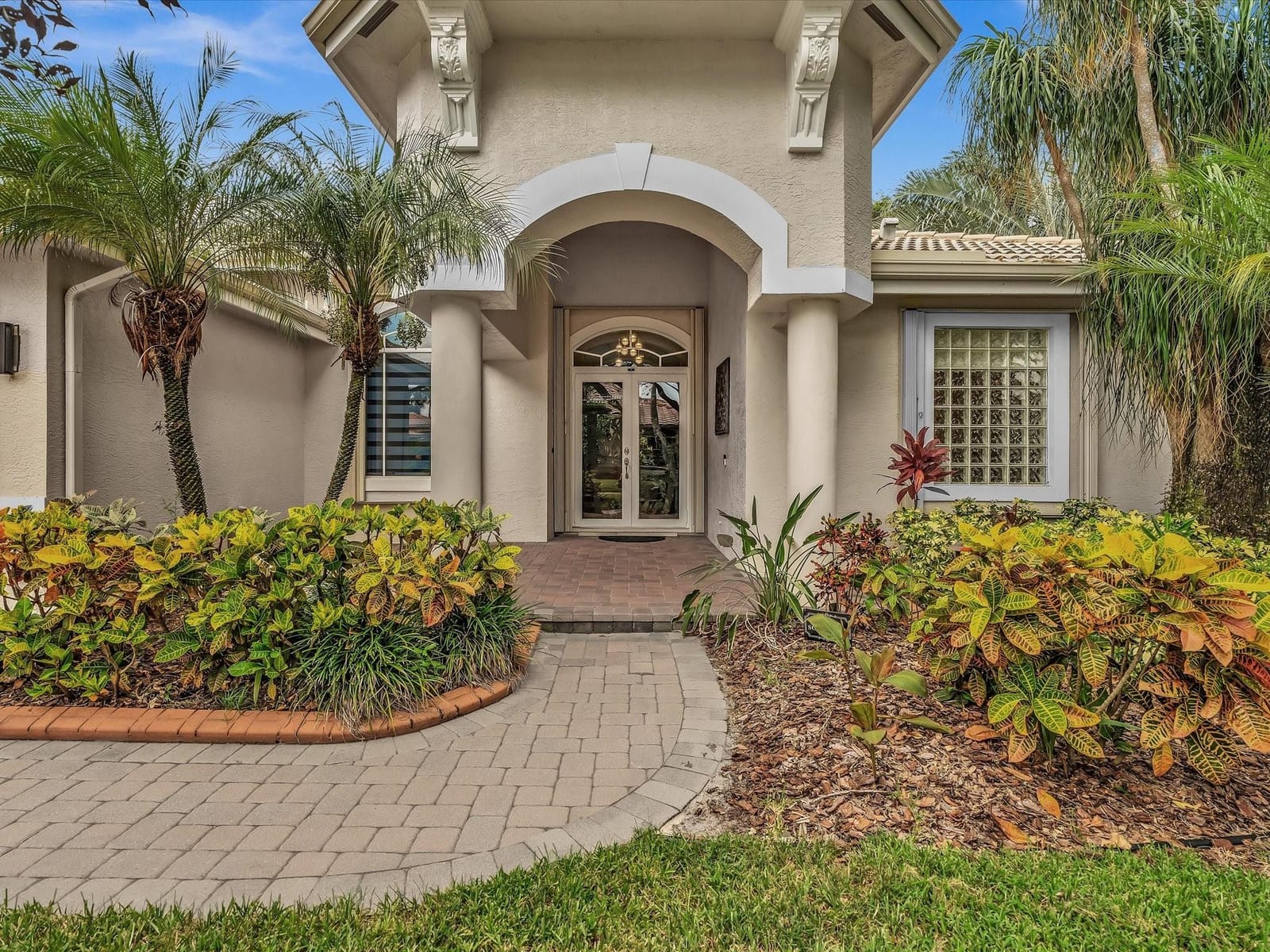 4135 NW 67th Way — photo 3