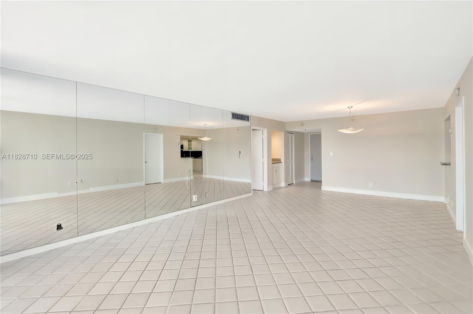 1627 Brickell Avenue 2006 — photo 4